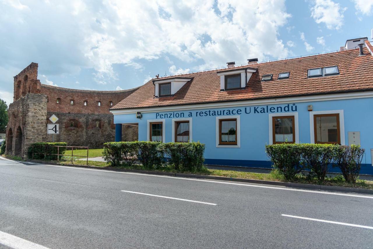 Penzion A Restaurace U Kalendu Strážnice Kültér fotó